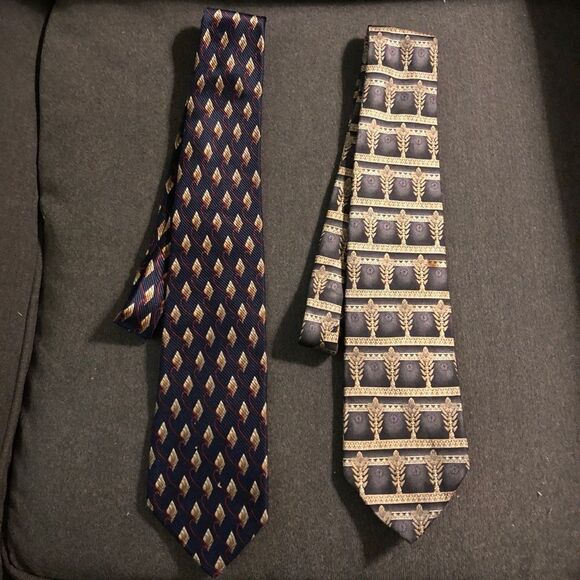 BUNDLE of 2 Christian Dior Ties - Picture 1 of 9